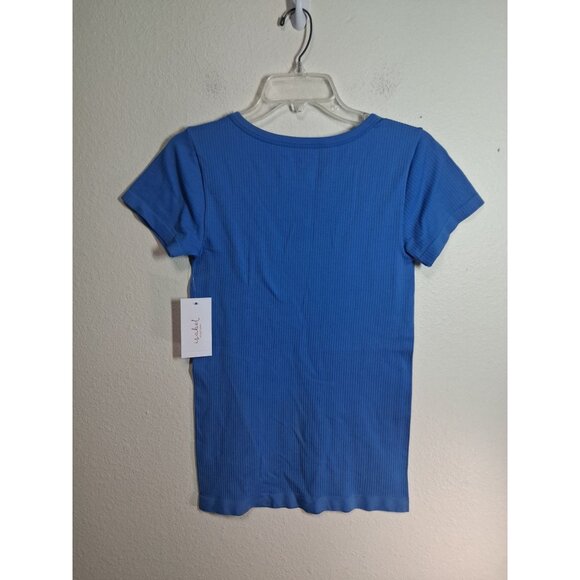 NWT Isabel Maternity Short Sleeve T-Shirt Blue Size Medium MSRP $20 - Picture 2 of 4